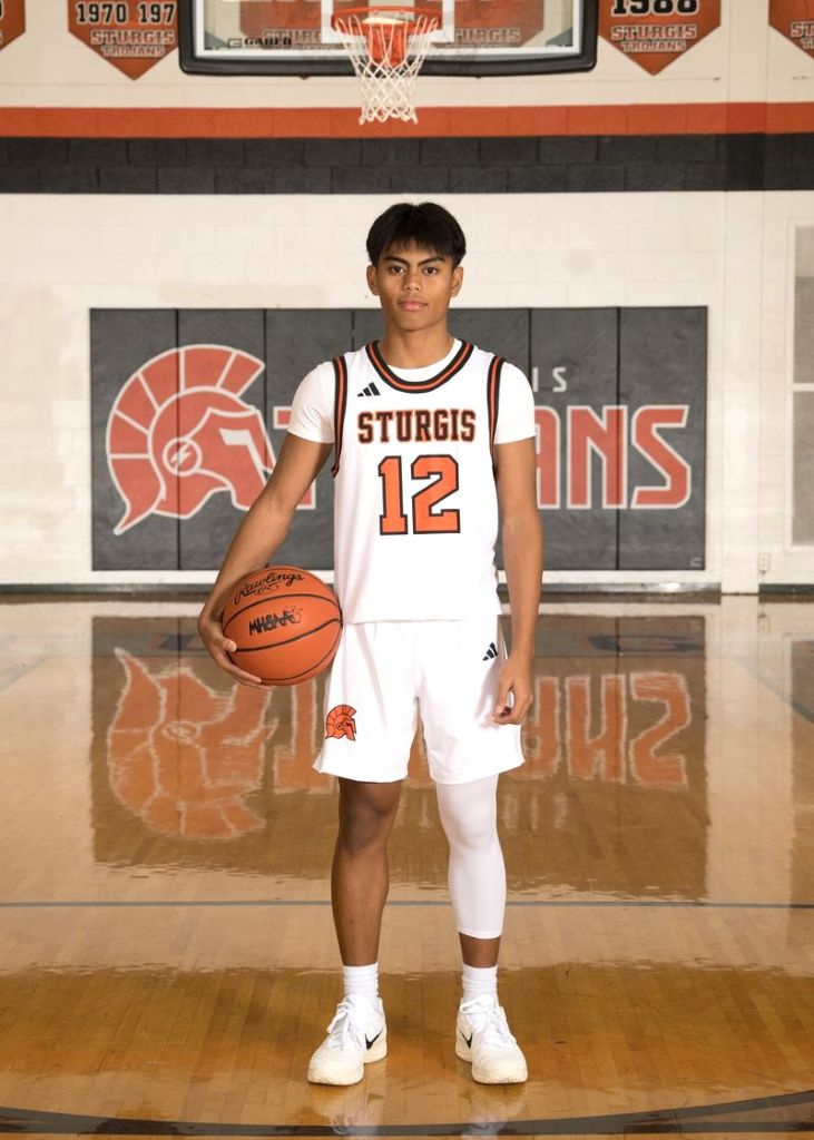 Sturgis boys drop home game to Coldwater 51-36